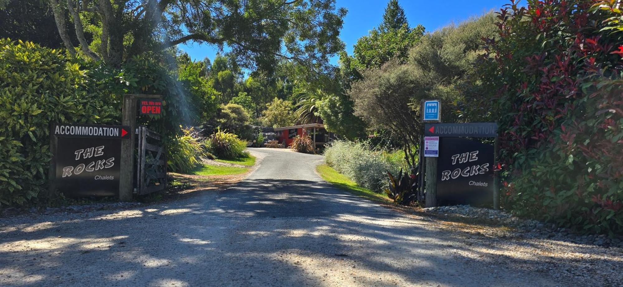 The Rocks Chalets Takaka Εξωτερικό φωτογραφία