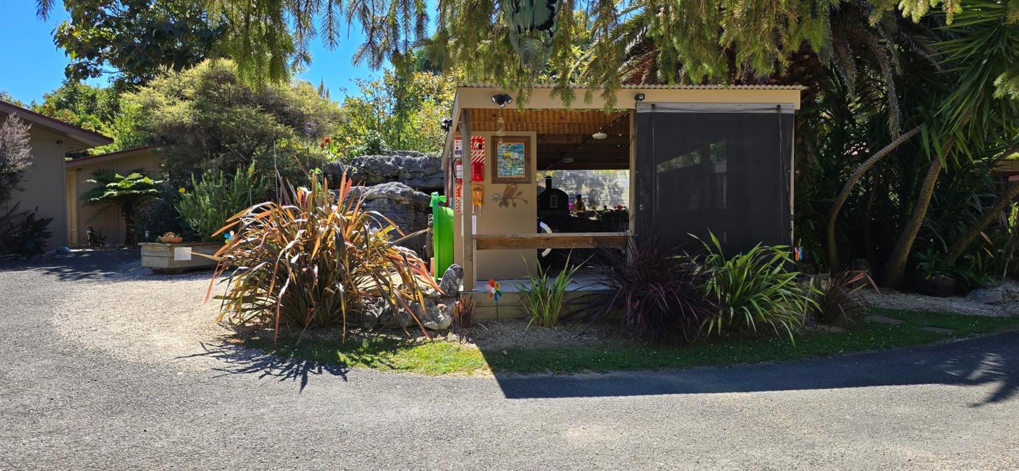 The Rocks Chalets Takaka Εξωτερικό φωτογραφία